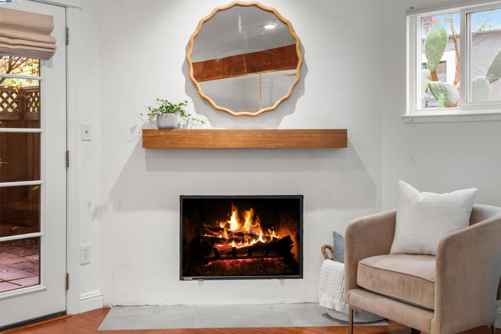 LIVERMORE DOWNS - Residential