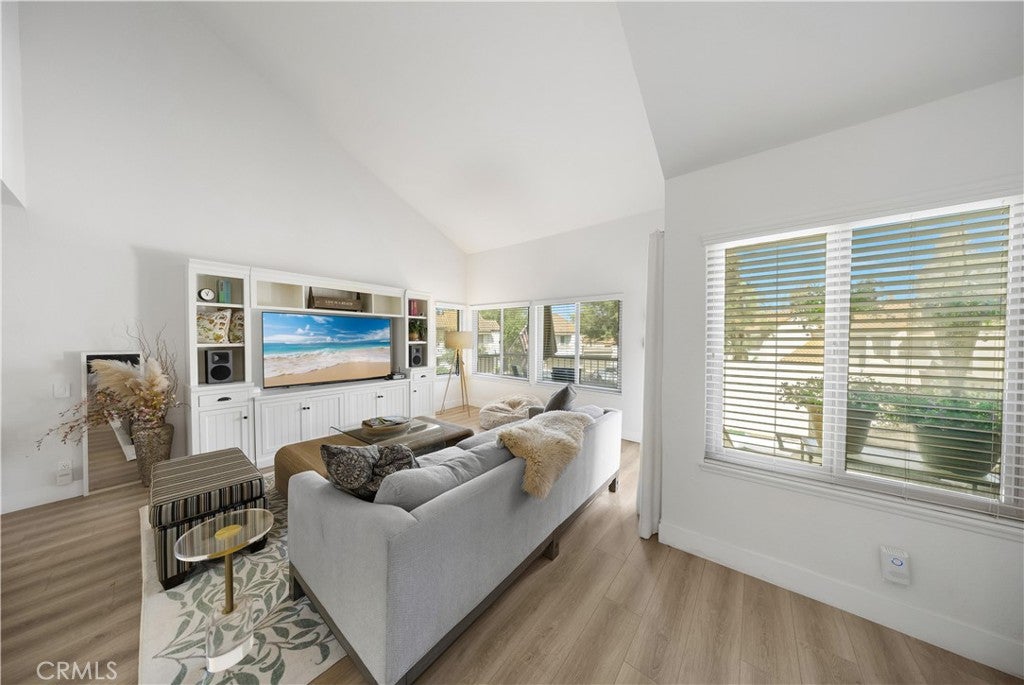 26692 Manzanares, Mission Viejo CA 92691 - Photo 6