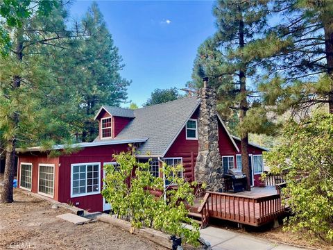 876 Lark Road Wrightwood CA 92397
