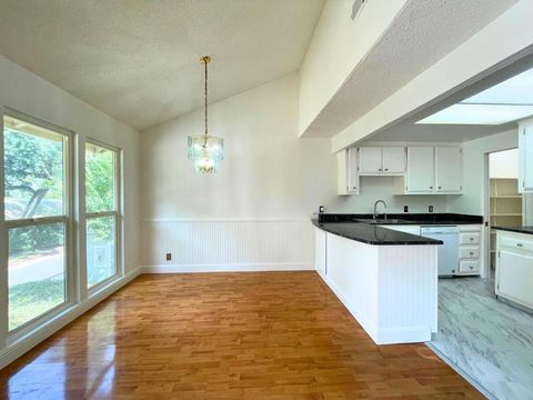 7959 La Riviera Drive Sacramento CA 95826