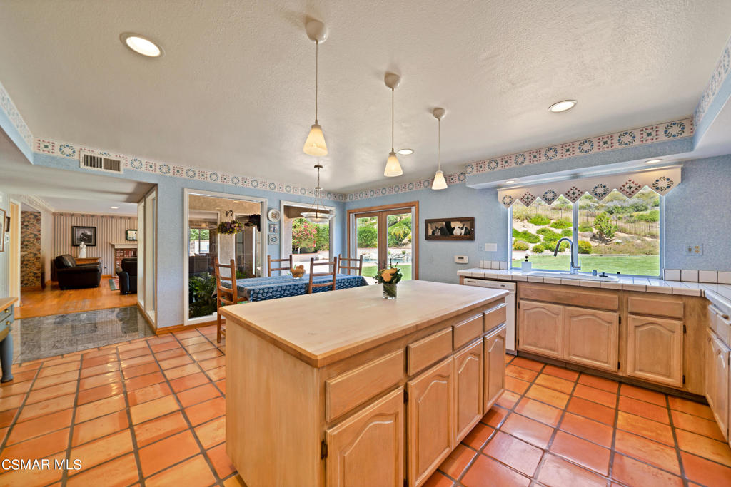 Morrison Ests/Sutton Valley-826 - 826 - Residential