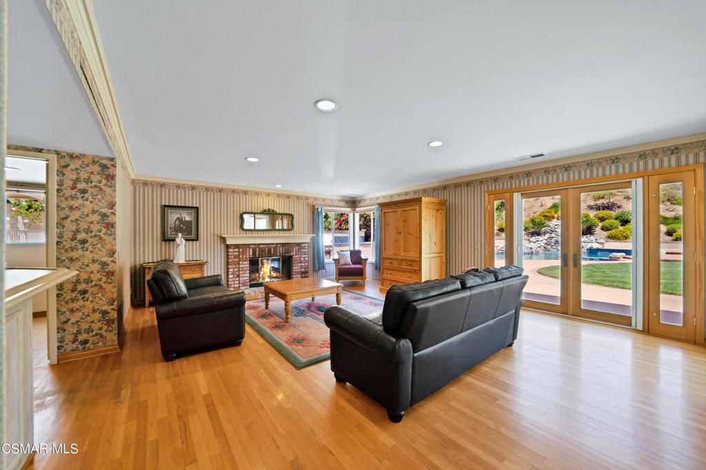 Morrison Ests/Sutton Valley-826 - 826 - Residential