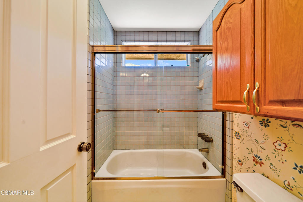 Morrison Ests/Sutton Valley-826 - 826 - Residential