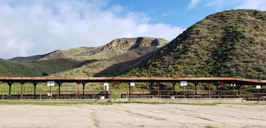 5822 Holser Canyon Rd