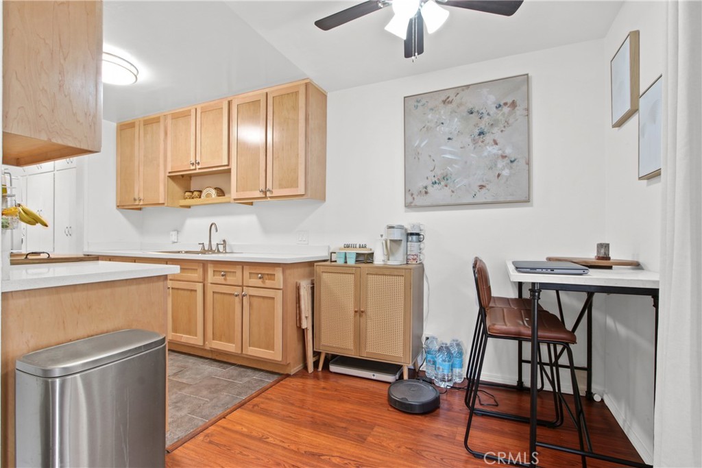 Alamitos Beach (AB) - Residential Lease