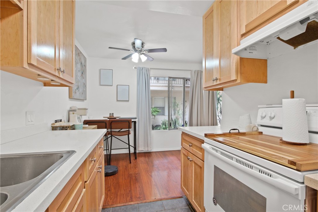 Alamitos Beach (AB) - Residential Lease