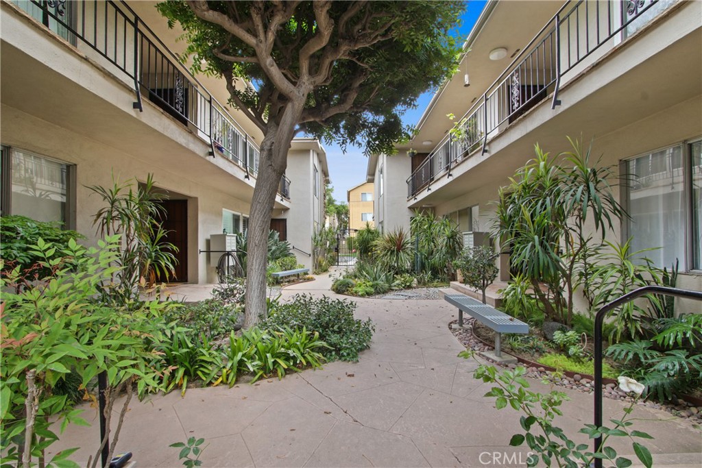 Alamitos Beach (AB) - Residential Lease