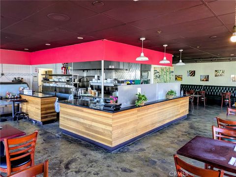 15928 Ventura Boulevard 101 Encino CA 91436