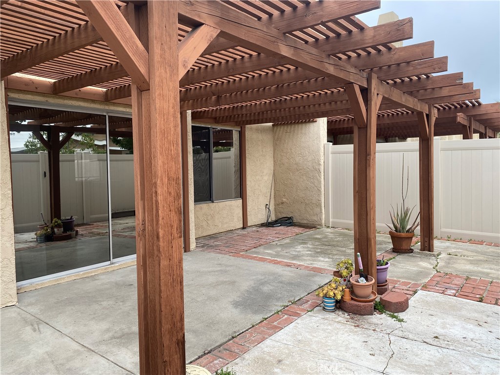 1740 Silver Maple Drive