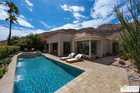 Photo of 39 Mirage Cove Drive, Rancho Mirage, CA 92270 (MLS # 26986733PS)