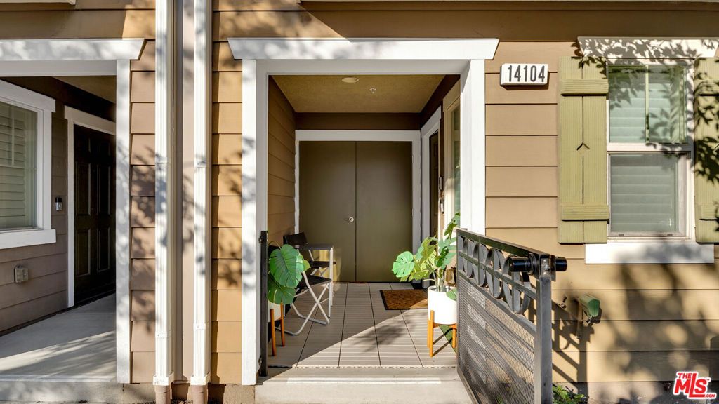 Photo of 14104 W Chapparel Lane, Van Nuys, CA 91405 (MLS # 26654163)