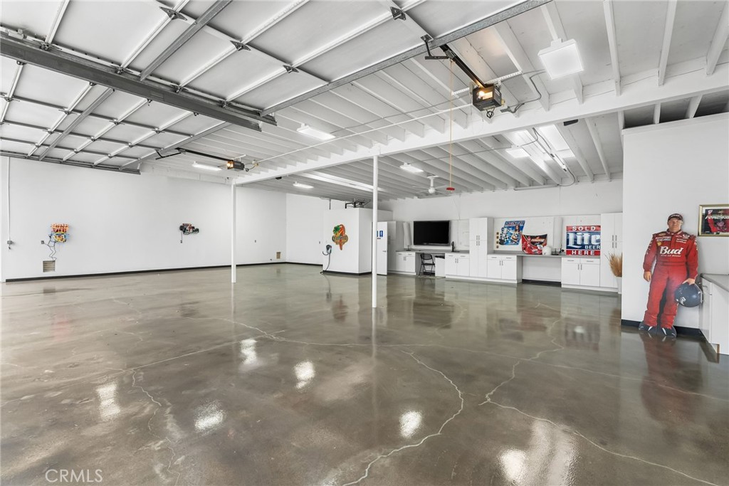 20301 SW Cypress