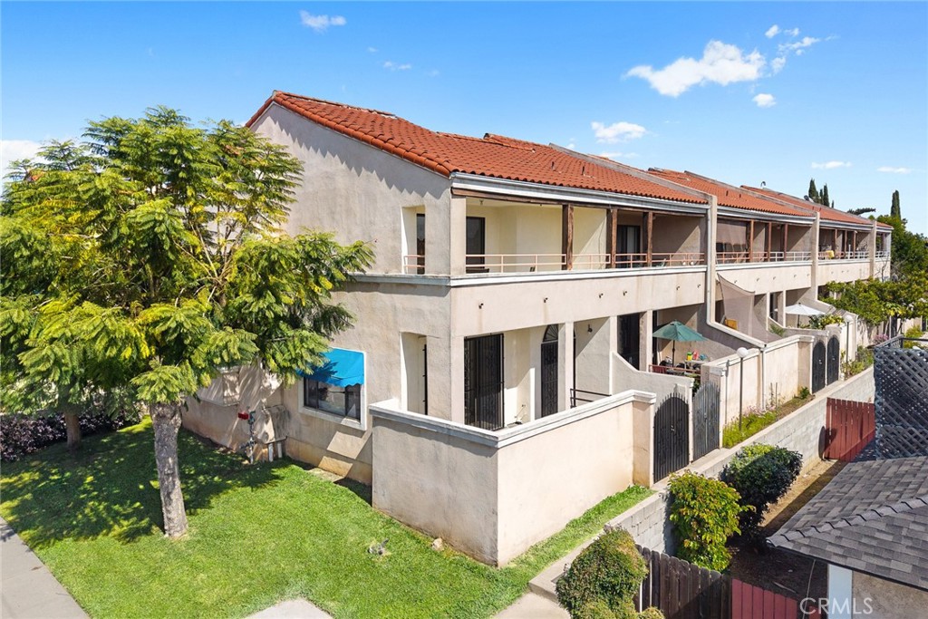 480 North Moore Avenue#A