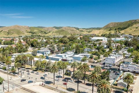 Tiny photo for 1185 E Foothill, San Luis Obispo, CA 93405 (MLS # SC26081502)