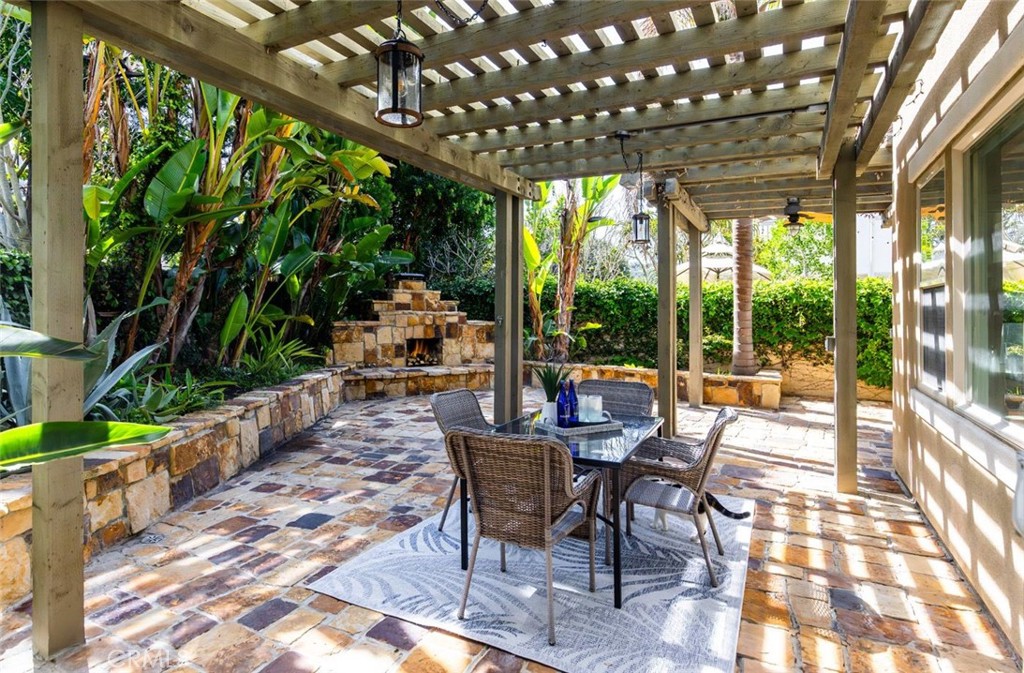 Catania (CATN) - Residential Lease