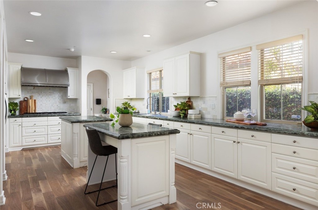 Catania (CATN) - Residential Lease