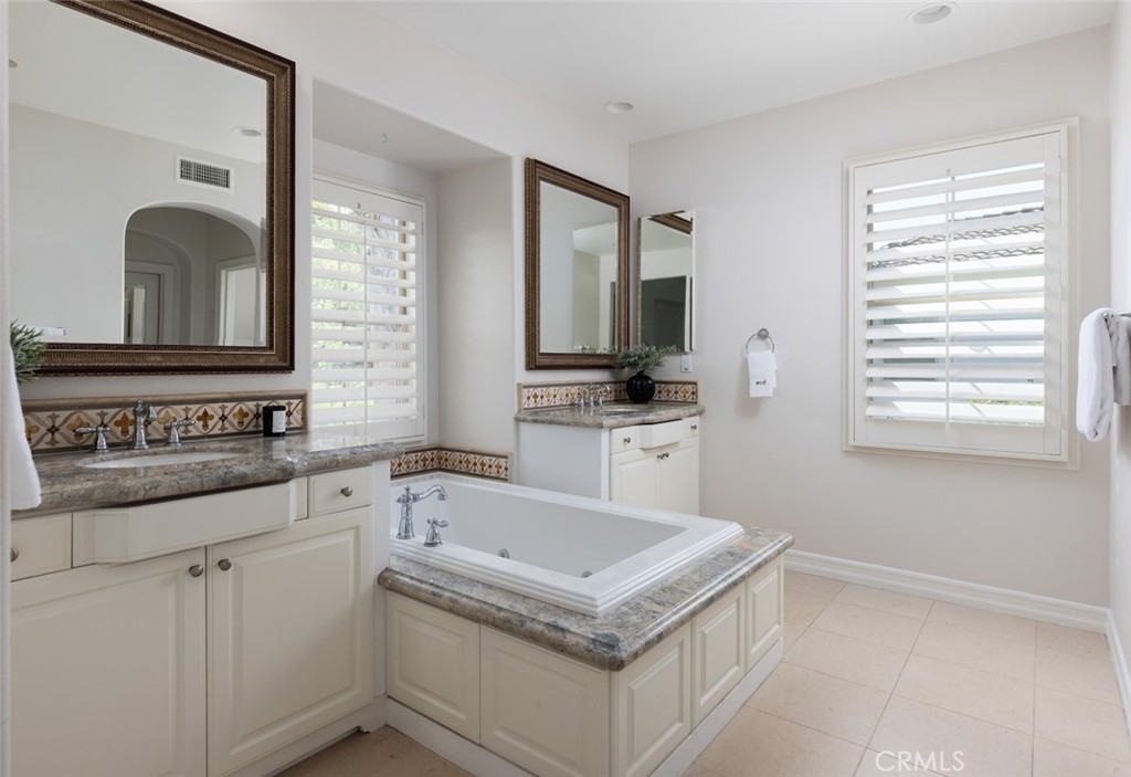 Catania (CATN) - Residential Lease