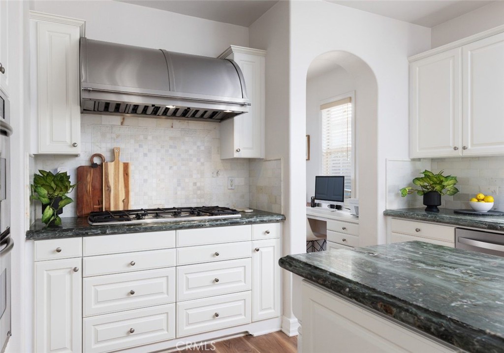 Catania (CATN) - Residential Lease