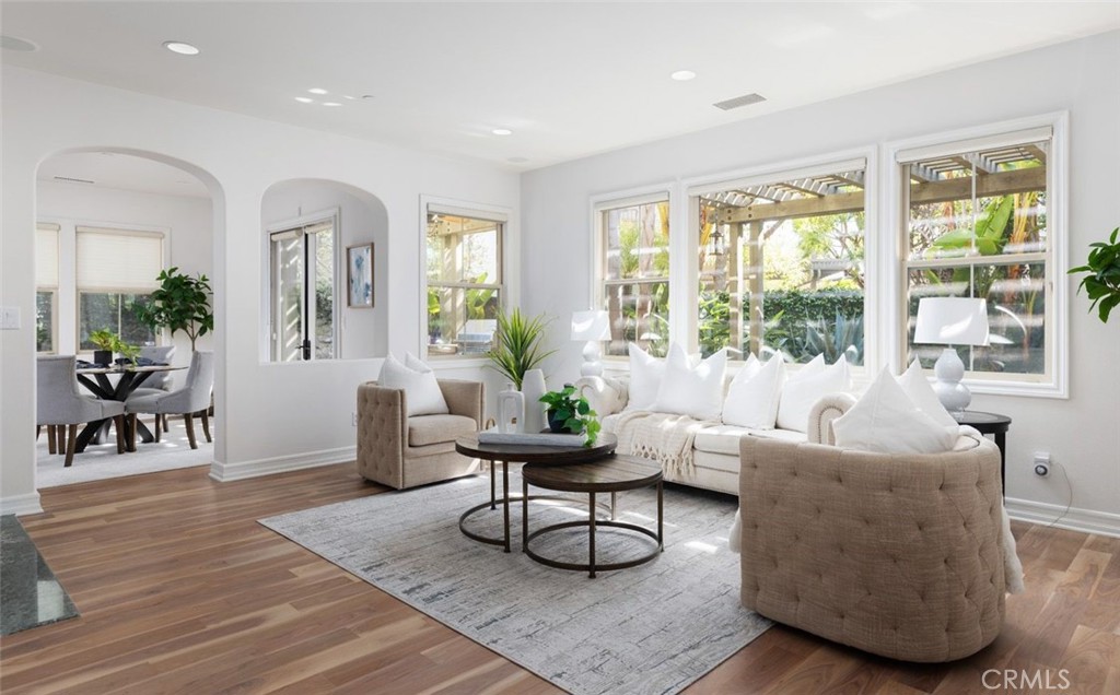 Catania (CATN) - Residential Lease