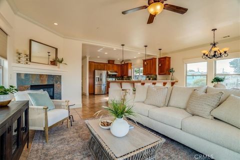 Tiny photo for 594 Kings Ave, Morro Bay, CA 93442 (MLS # SC26079351)