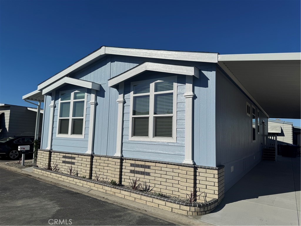 507 S Euclid Street 106