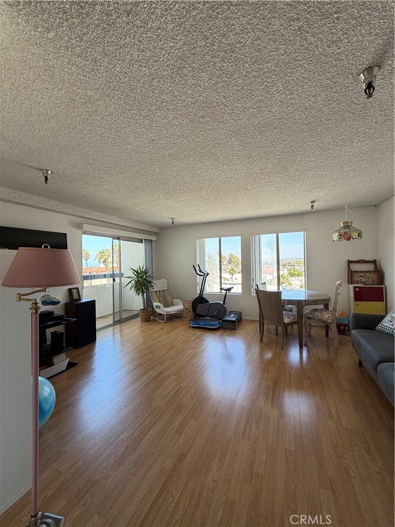 200 S Catalina Avenue 407