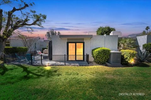 Tiny photo for 2134 S Sunshine Circle, Palm Springs, CA 92264 (MLS # 219146796PS)