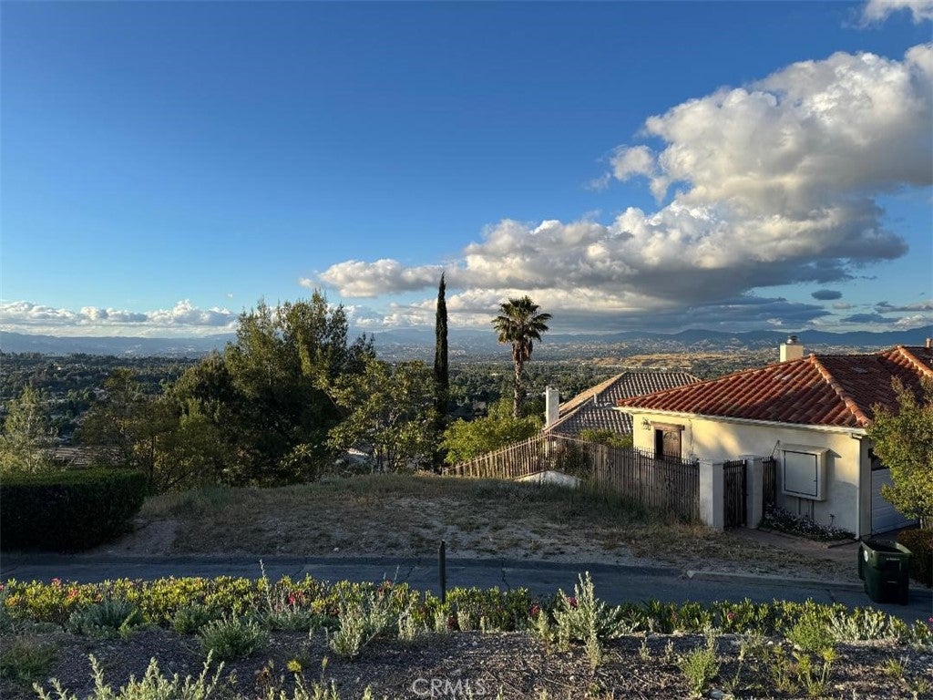 23808 Bella Vista