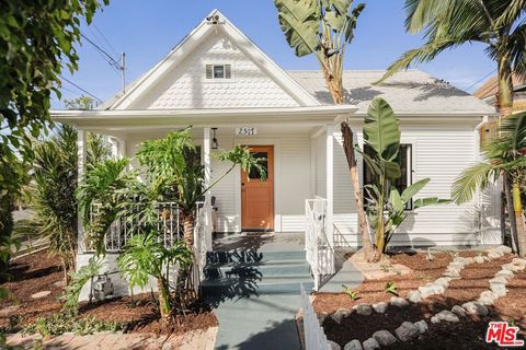 Photo of 2517 Eastlake Avenue, Los Angeles, CA 90031 (MLS # 26667273)