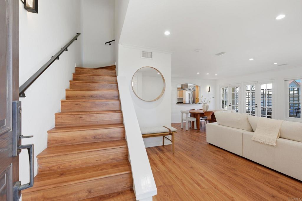 1733 Gentle Breeze Lane