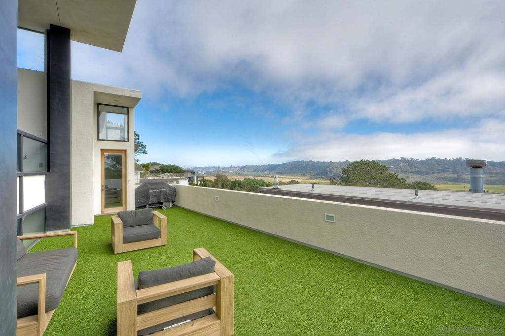 Del Mar - Residential