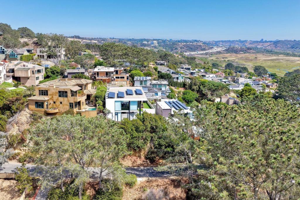 Del Mar - Residential