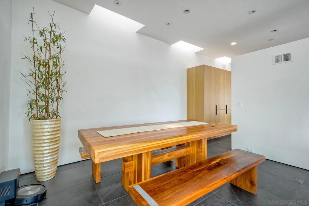 Del Mar - Residential