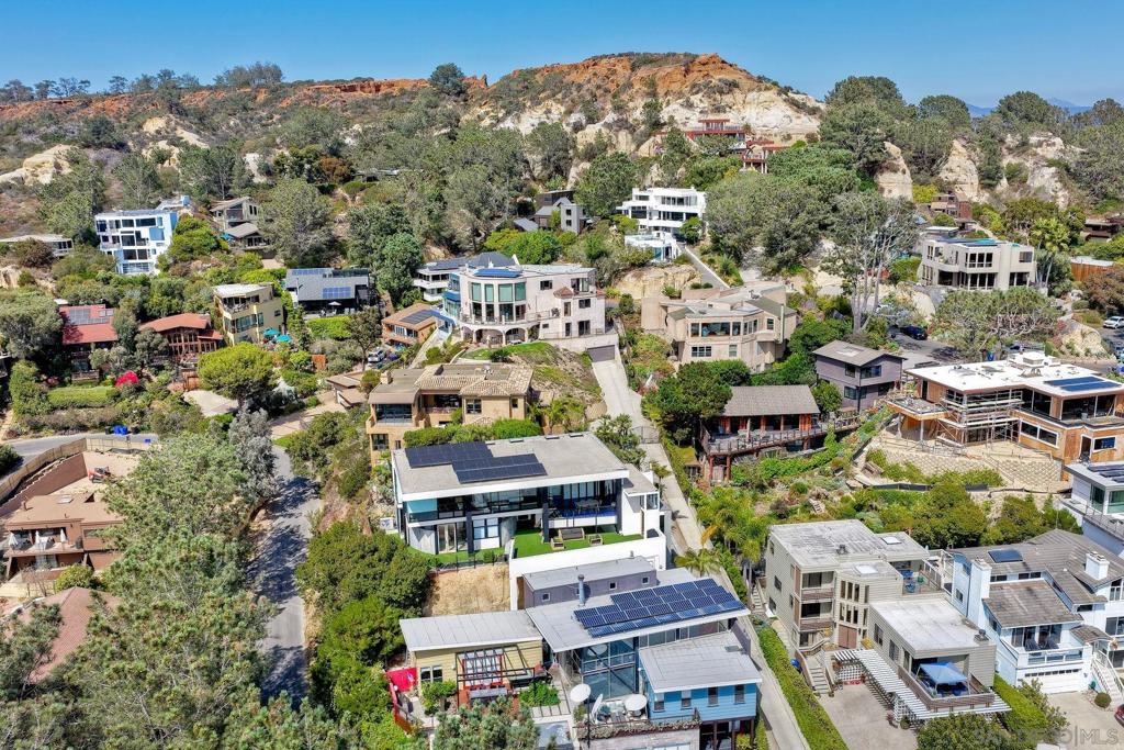 Del Mar - Residential
