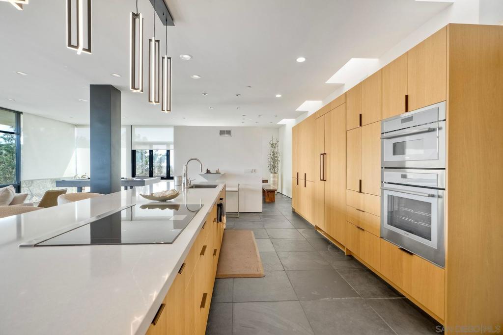 Del Mar - Residential