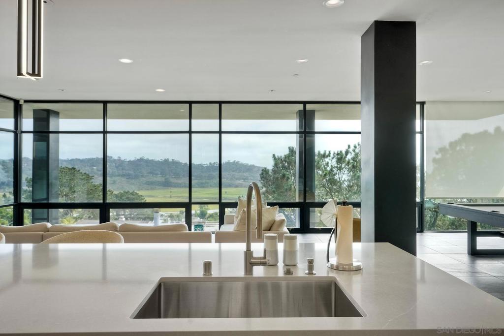Del Mar - Residential
