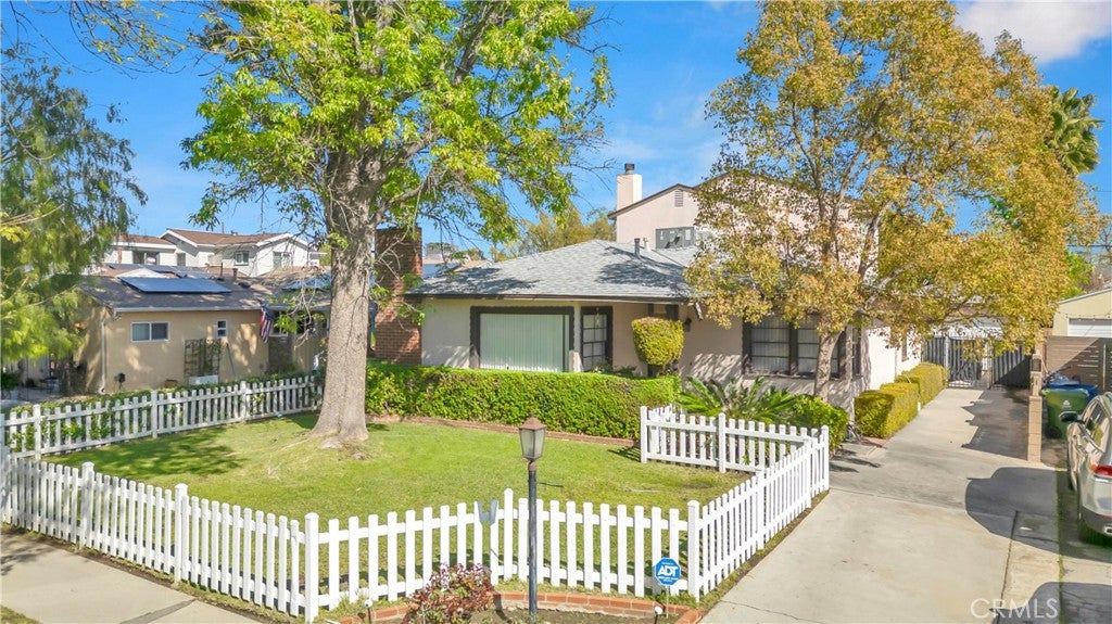 5734 Norwich Ave, Sherman Oaks CA 91411