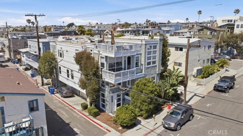 Photo of 125 4th Street #A, Hermosa Beach, CA 90254 (MLS # SB26120390)
