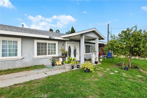 Photo of 19340 Jurupa Ave, Bloomington, CA 92316 (MLS # CV26000621)