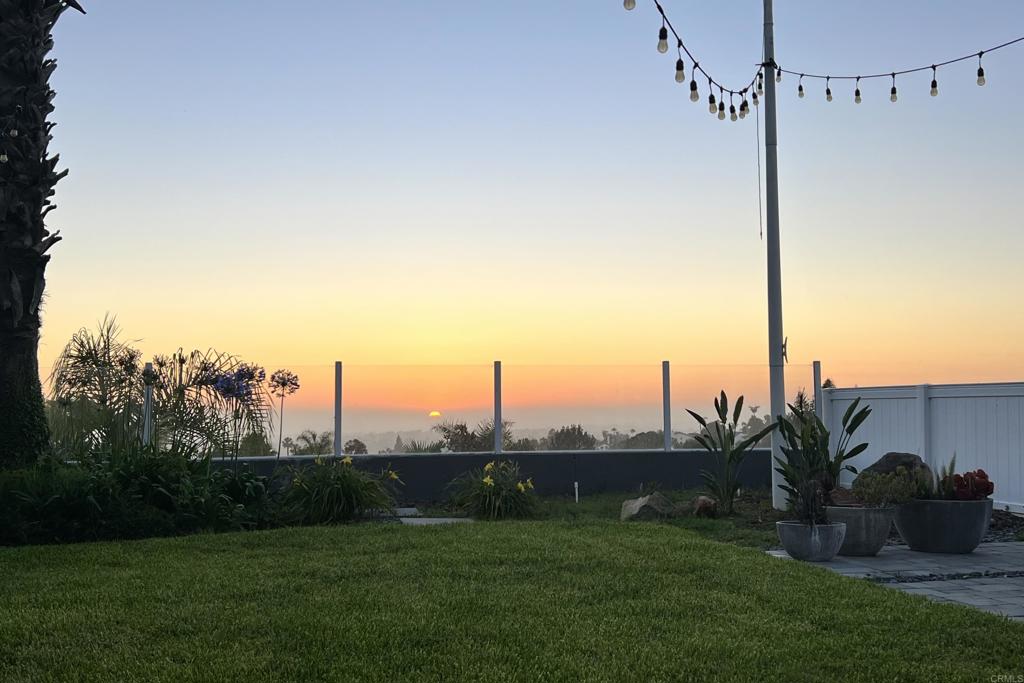 6827 El Fuerte Street