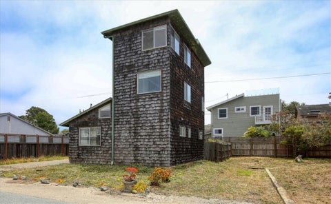 Tiny photo for 550 Worcester Drive, Cambria, CA 93428 (MLS # SC26131128)