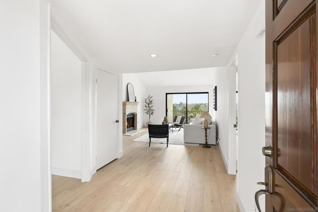 3133 Vista Rica