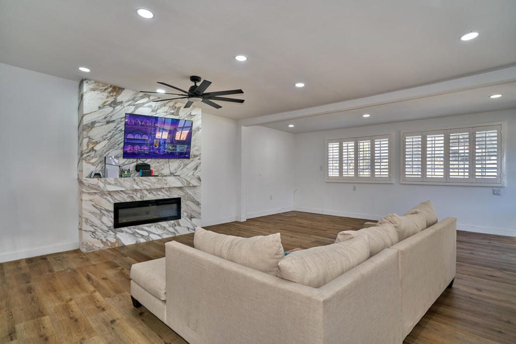 73300 Paradise Road