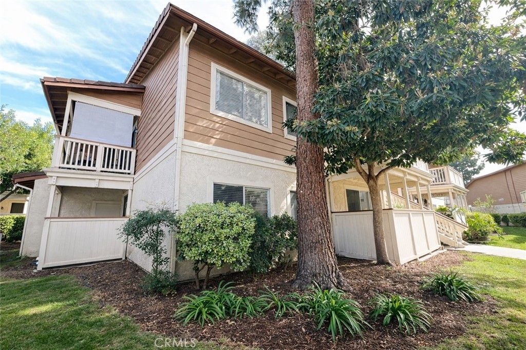 Photo of 2456 Pleasant Way #A, Thousand Oaks, CA 91362 (MLS # SR26056301)