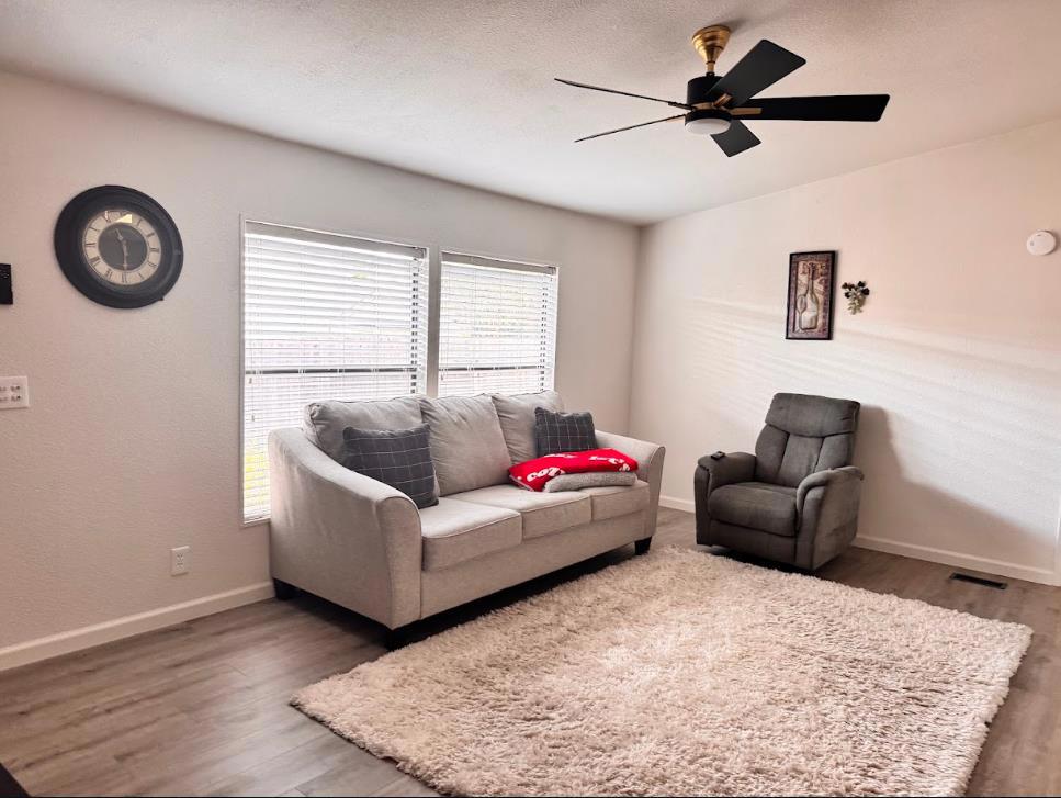 7855 Cottonwood 15