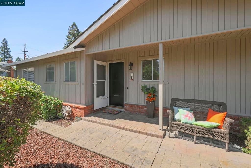 19 Mardock Ct