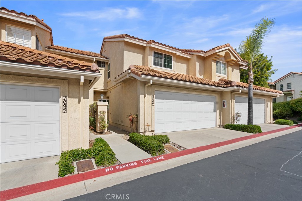 10889 Creekbridge Pl