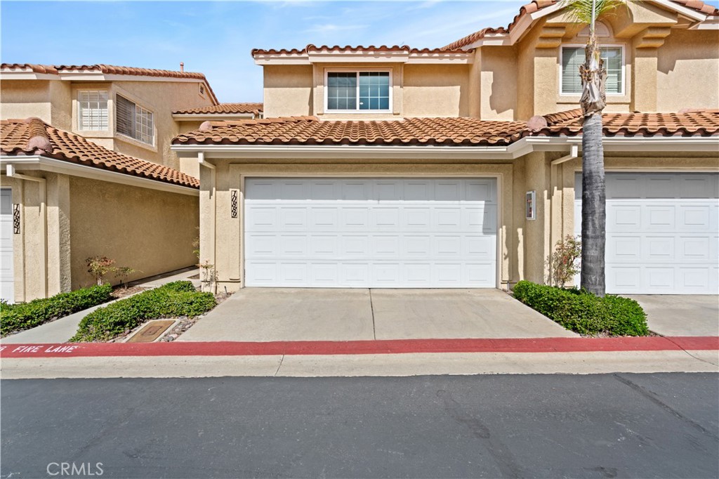 10889 Creekbridge Pl