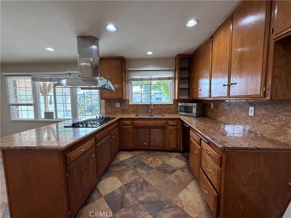 16309 San Jose Street