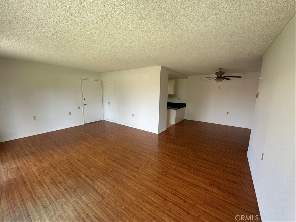 2122 Ronda Granada P